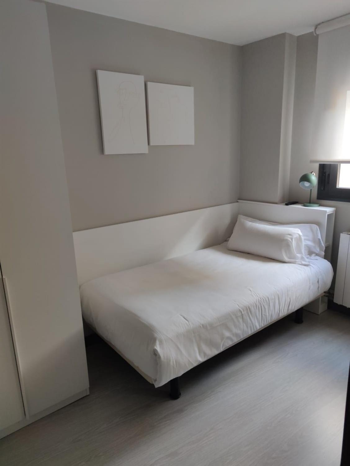 Eh - Apartamentos Heroismo Zaragoza Eksteriør billede