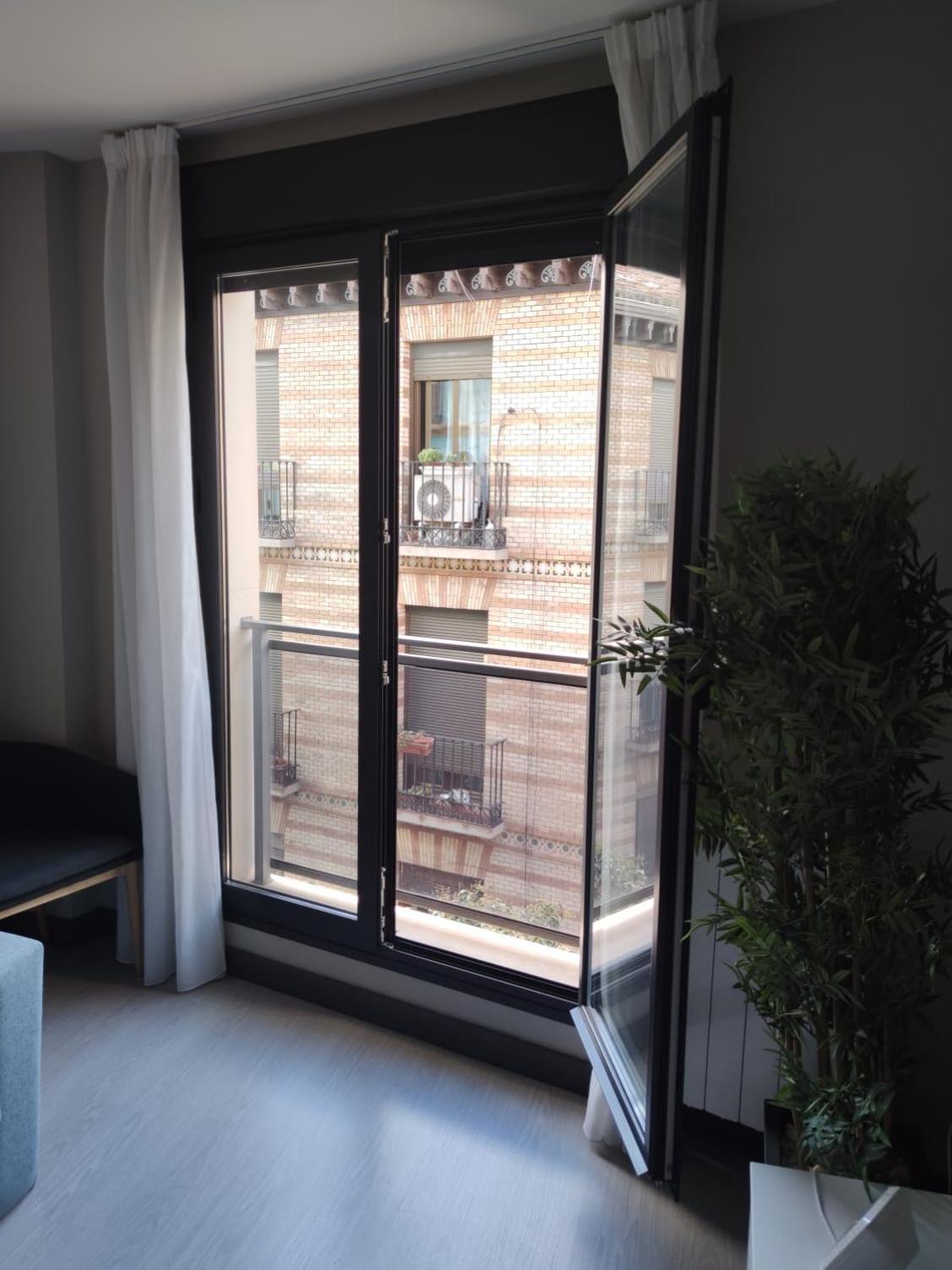 Eh - Apartamentos Heroismo Zaragoza Eksteriør billede